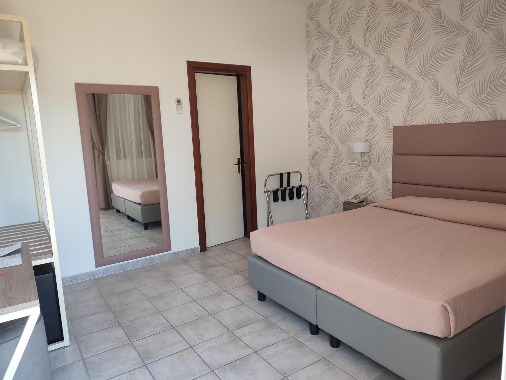 Hotel Le Palme Albinia Zewnętrze zdjęcie