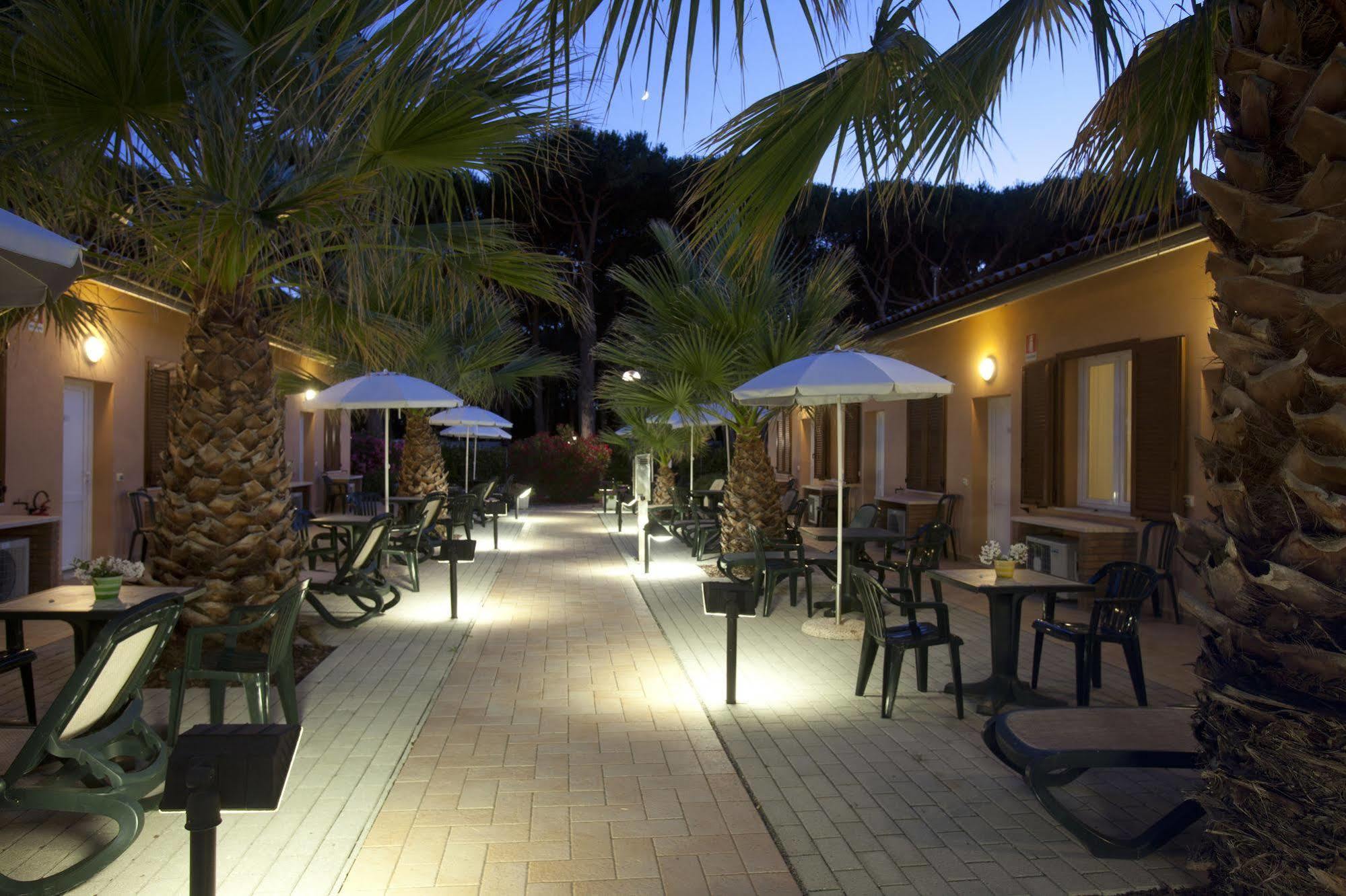 Hotel Le Palme Albinia Zewnętrze zdjęcie